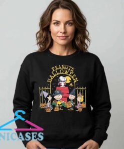 Peanuts Trick or Treat Snoopy Charlie Brown Halloween Sweatshirt